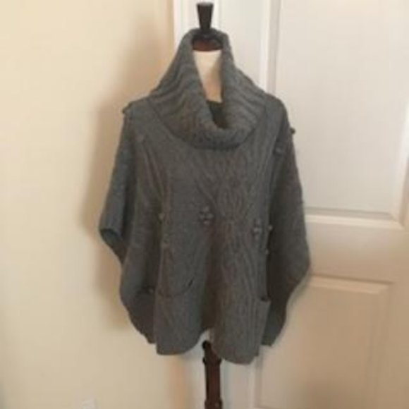 NWT Anthropologie Gray Pullover with Oversized Turtleneck Poncho O/S - Picture 1 of 5